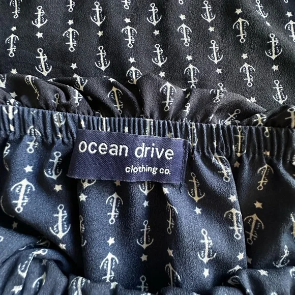 Ocean Drive Women’s Dress set - Navy and Cream - Picture 4 of 9